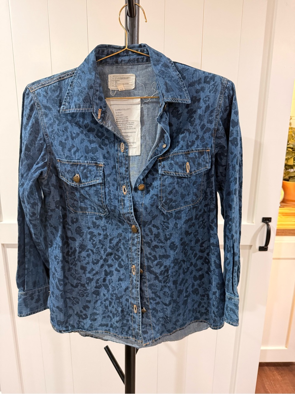 Current/Elliott Blue Leopard-Print Denim Jacket